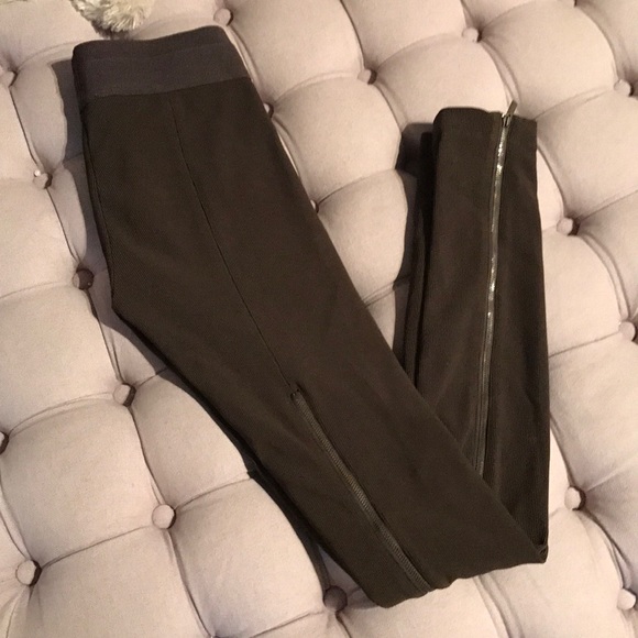 BCBG MAXAZRIA ribbed legging - Picture 5 of 5